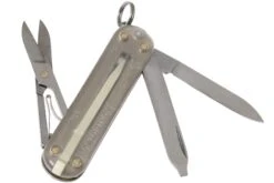 Victorinox Classic SD Translucent Colors, Mystical Morning 0.6223.T31G Couteau Suisse 8 Victorinox Classic SD Translucent Colors, Mystical Morning 0.6223.T31G Couteau Suisse -Magasin de couteaux VT0 6223 T31G 02 victorinox