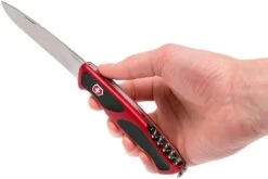 Victorinox RangerGrip 52 Rouge-noir 0.9523.C Couteau Suisse -Magasin de couteaux VT0 9523 C 05 victorinox vt0 9523 c 05