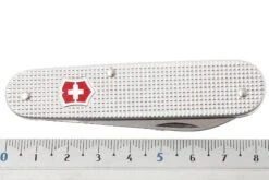 Victorinox Bantam, Silver 5.2300.26, Couteau Suisse 11 Victorinox Bantam, Silver 5.2300.26, Couteau Suisse -Magasin de couteaux VT5 2300 26 05 victorinox 2300 26 bantam silver alox d5